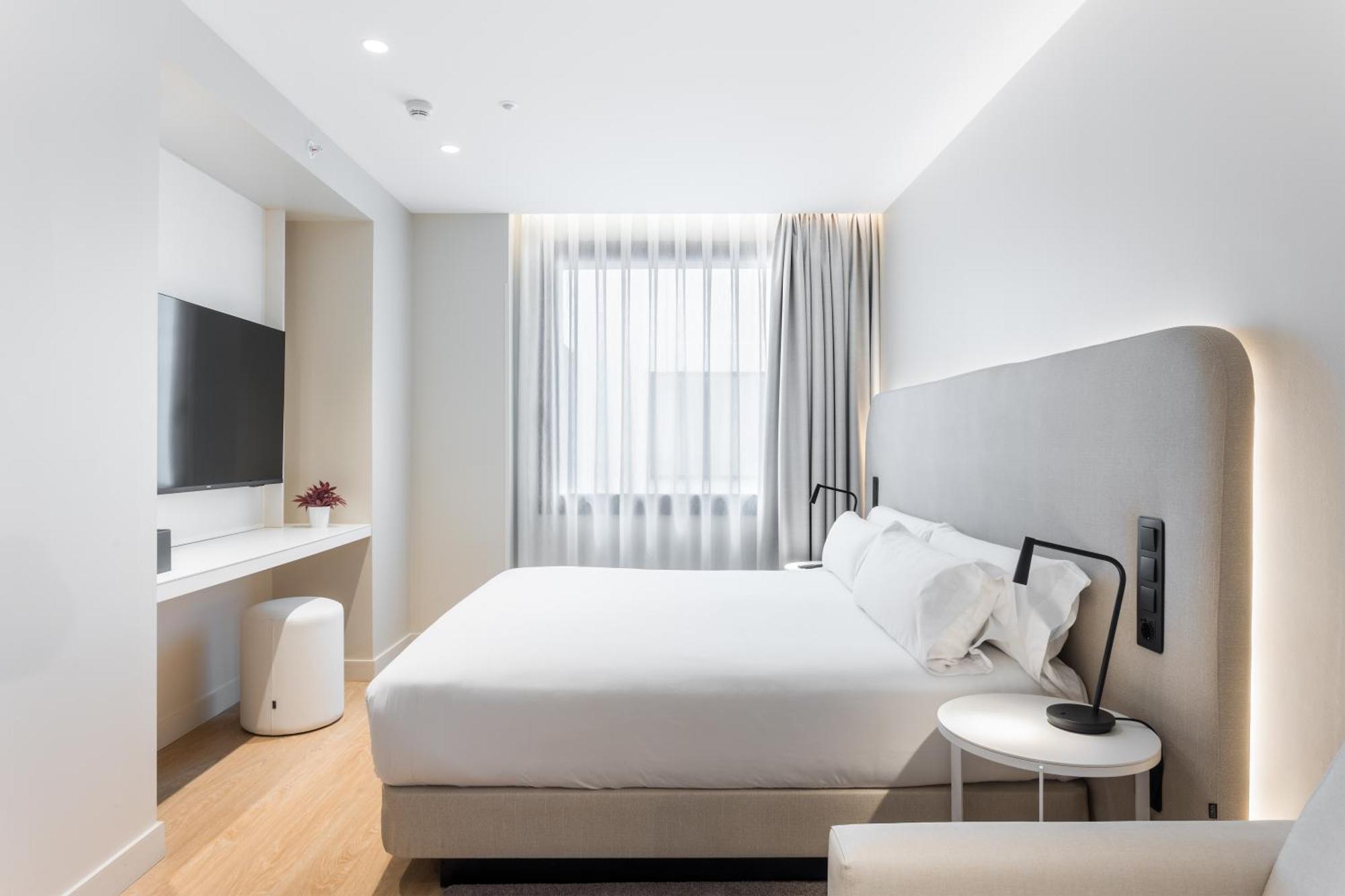 Hotel Royal Ramblas 4*